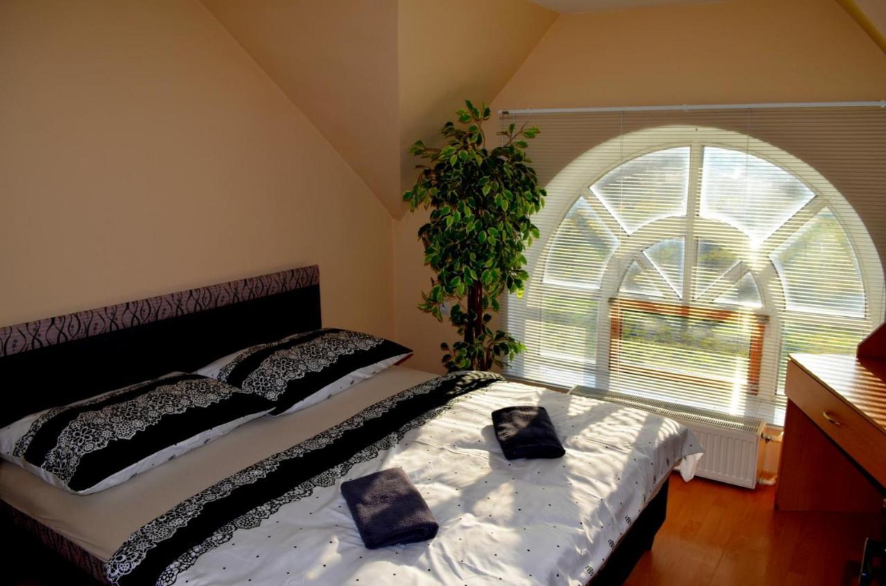 Apartmany Riviera A Chalupa Riviera Liptov, Bešeňová Екстериор снимка