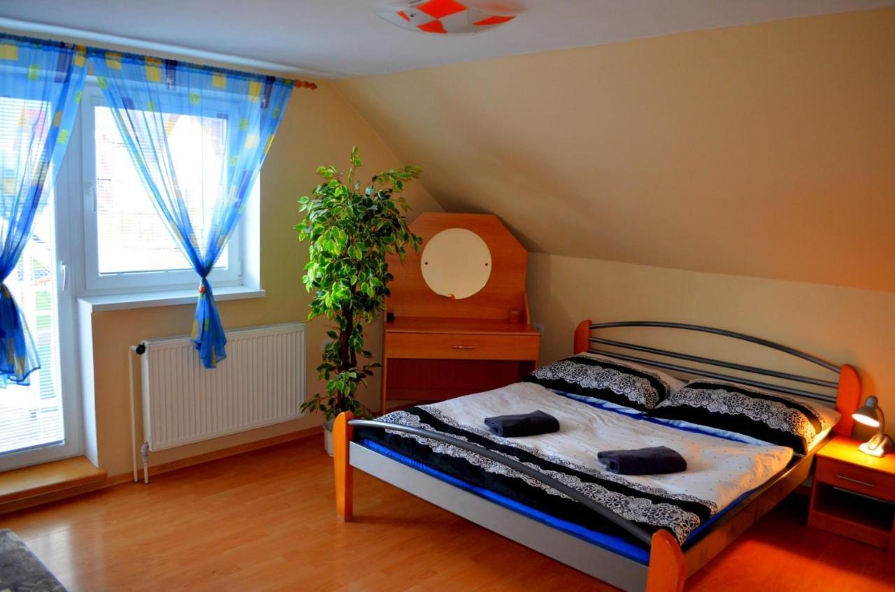 Apartmany Riviera A Chalupa Riviera Liptov, Bešeňová Екстериор снимка