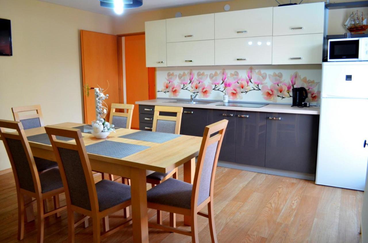 Apartmany Riviera A Chalupa Riviera Liptov, Bešeňová Екстериор снимка