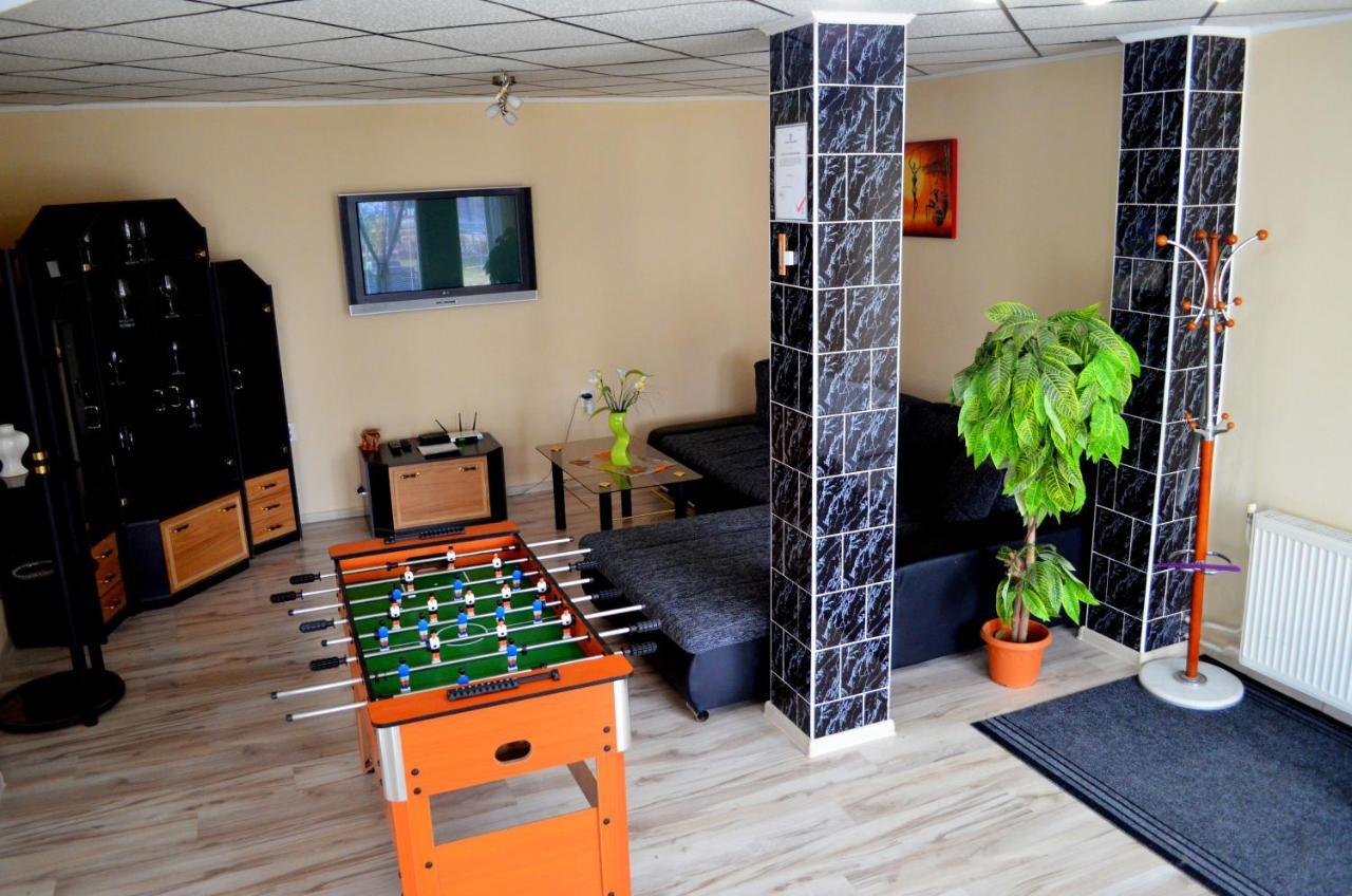 Apartmany Riviera A Chalupa Riviera Liptov, Bešeňová Екстериор снимка